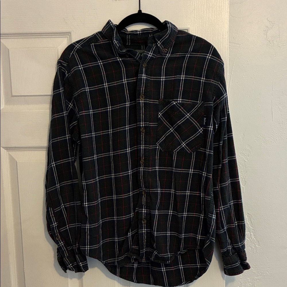 Woolrich Men's Green and Red Plaid Button Down Shirt
